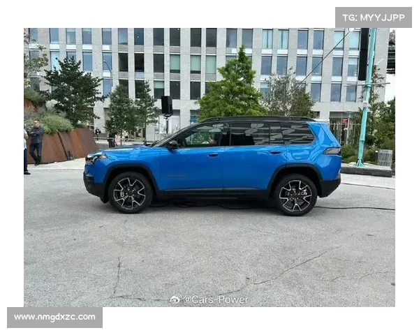伏天出行新座驾一步升级全新Jeep自由光 伏天出行新座驾一步升级全新Jeep自由光